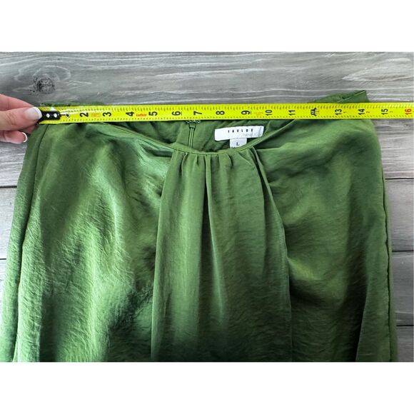 Nordstrom Rack Favlux Green Faux Wrap Shimmer Maxi Skirt Size Large - Picture 16 of 16